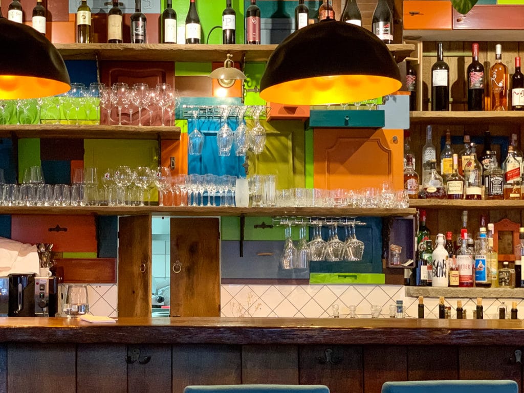 ganeum bar