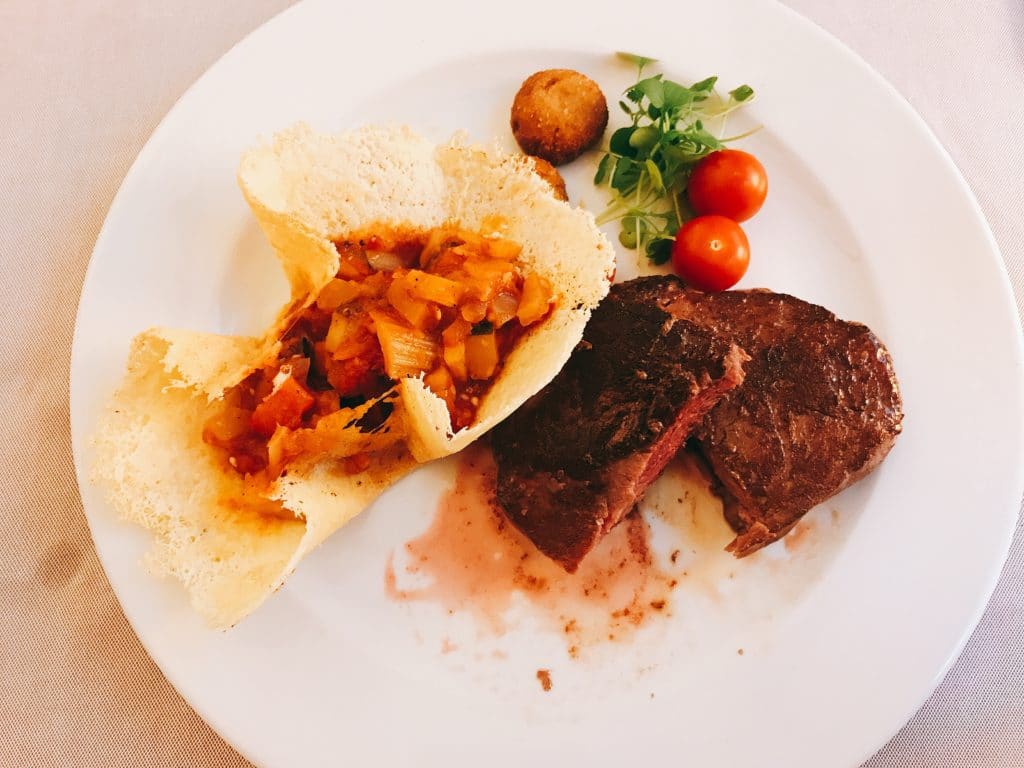 zagreb palace beefsteak